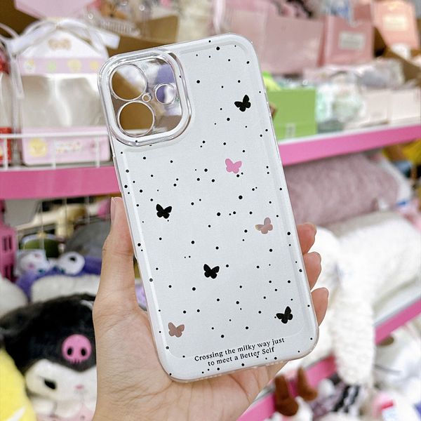 Ốp iPhone 17 dẻo trắng nhiều bươm bướm nhí