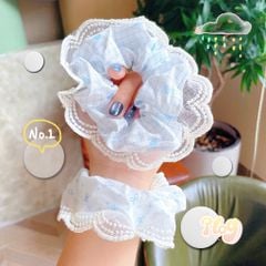 ** Scrunchies viền ren trắng caro/nơ tone XD