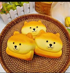 ** Squishy bánh mì mặt gấu