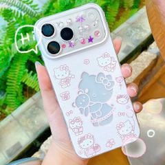 ** Ốp iPhone 17 Pro Max/18 Pro Max dẻo nhám Kitty hồng ôm gấu