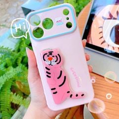 ** Ốp iPhone 17 Pro Max/18 Pro Max dẻo hồng viền tim kèm giá đỡ hổ hồng