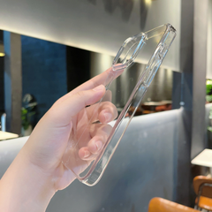 ** Ốp iPhone 13 Pro trong cứng Memumi/X&M