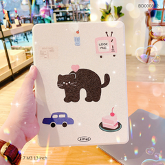 ** Bao da Ipad Air 7 M3 2025 13 inch vân sần xoay 360 độ Mèo đen Kitten