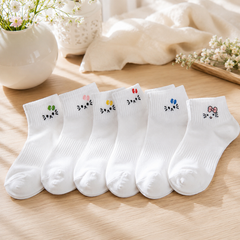 ** Tất/vớ trắng size ngắn nhiều hình