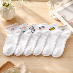 ** Tất/vớ size ngắn tone trắng hình thú cute