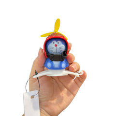 ** Doraemon chong chóng trang trí xe