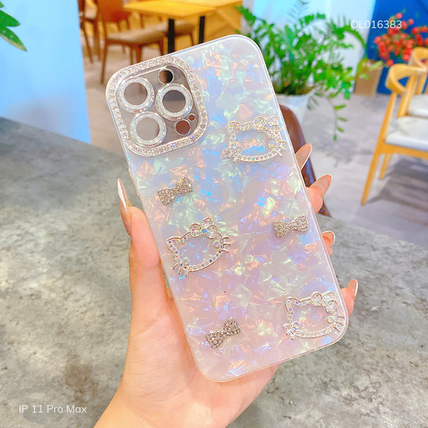 Ốp IP 11 Pro Max lưng thạch anh đính Kitty bạc