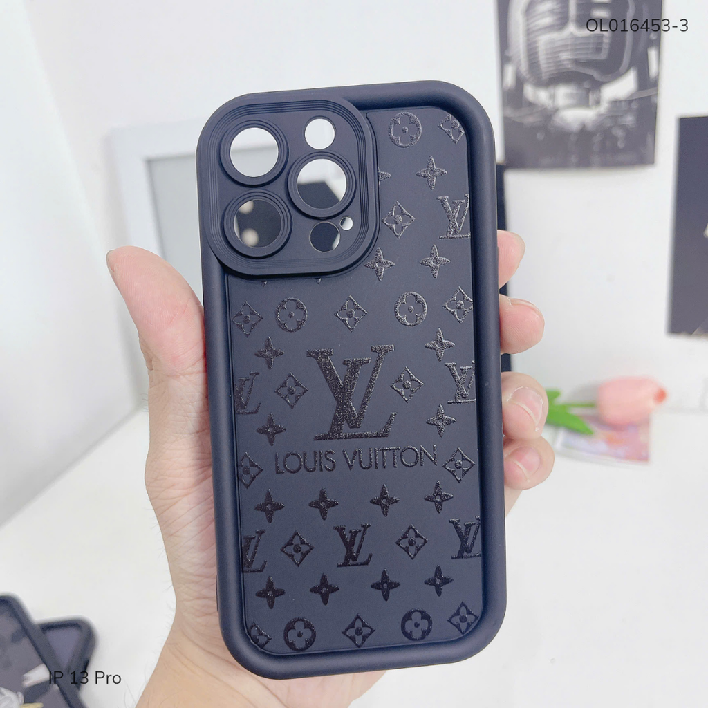 Ốp IP 13 Pro dẻo đen