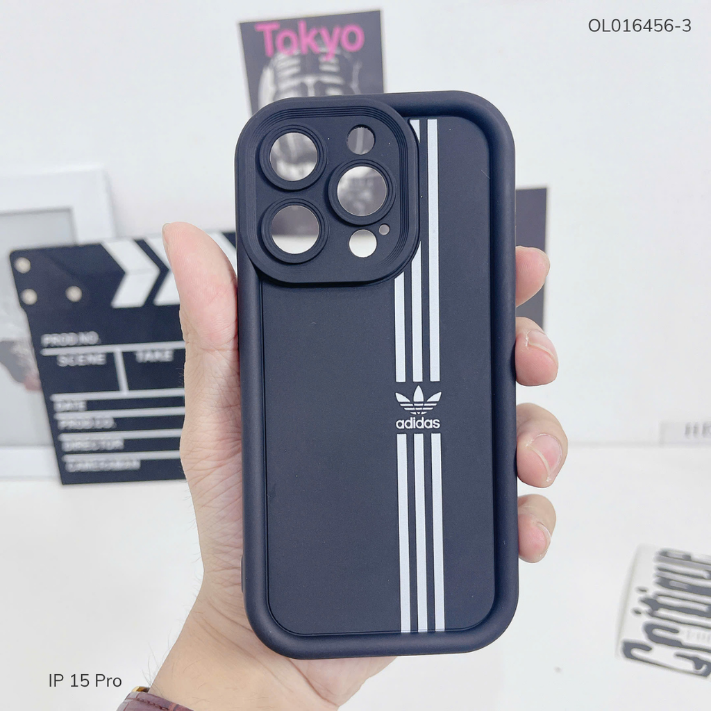 Ốp IP 15 Pro dẻo đen