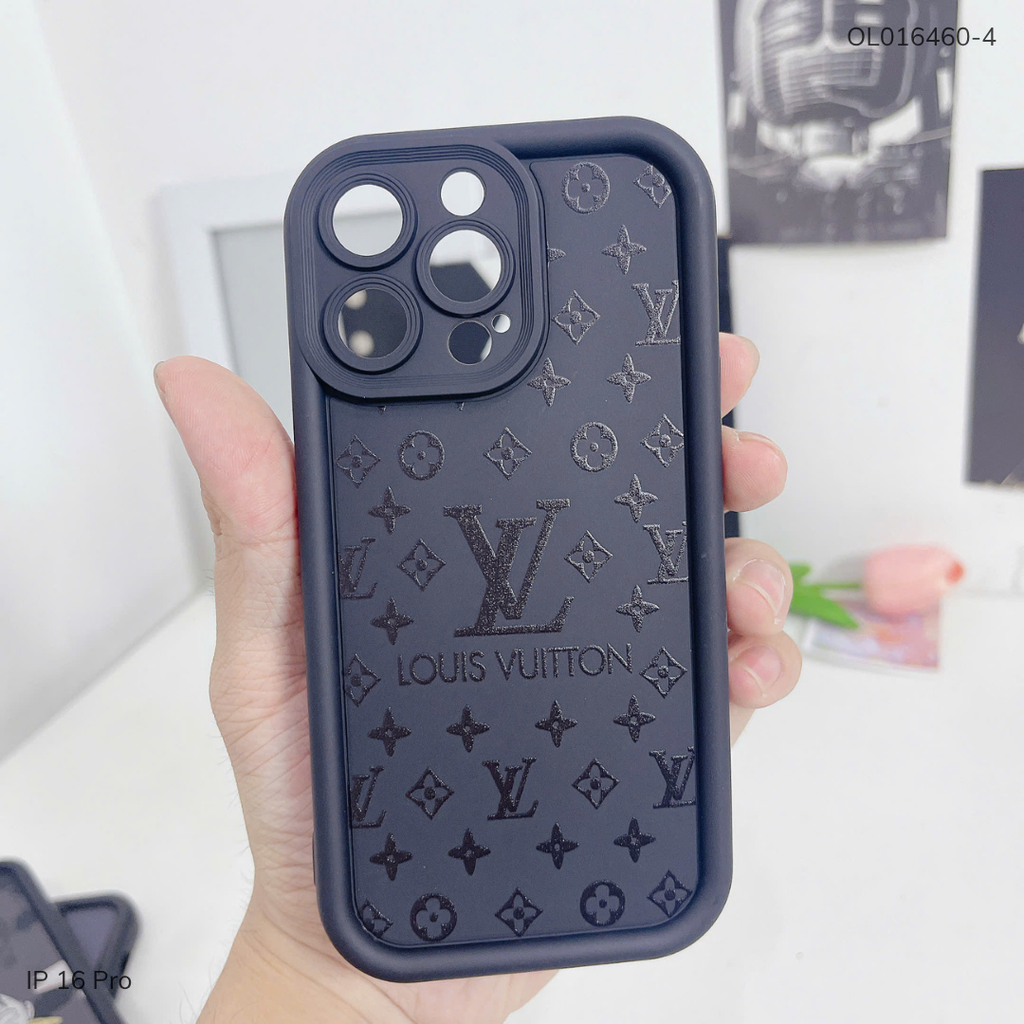 Ốp IP 16 Pro dẻo đen