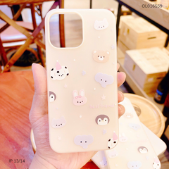 Ốp iPhone 13/14 dẻo nhám nhiều thú nền kem Best Friend