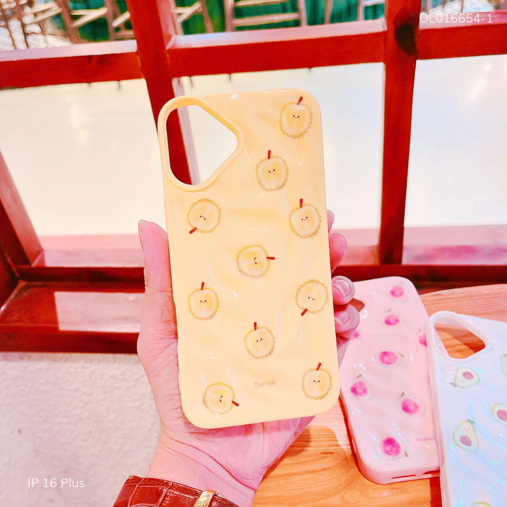 Ốp IP 16 Plus dẻo gồ ghề trái cây