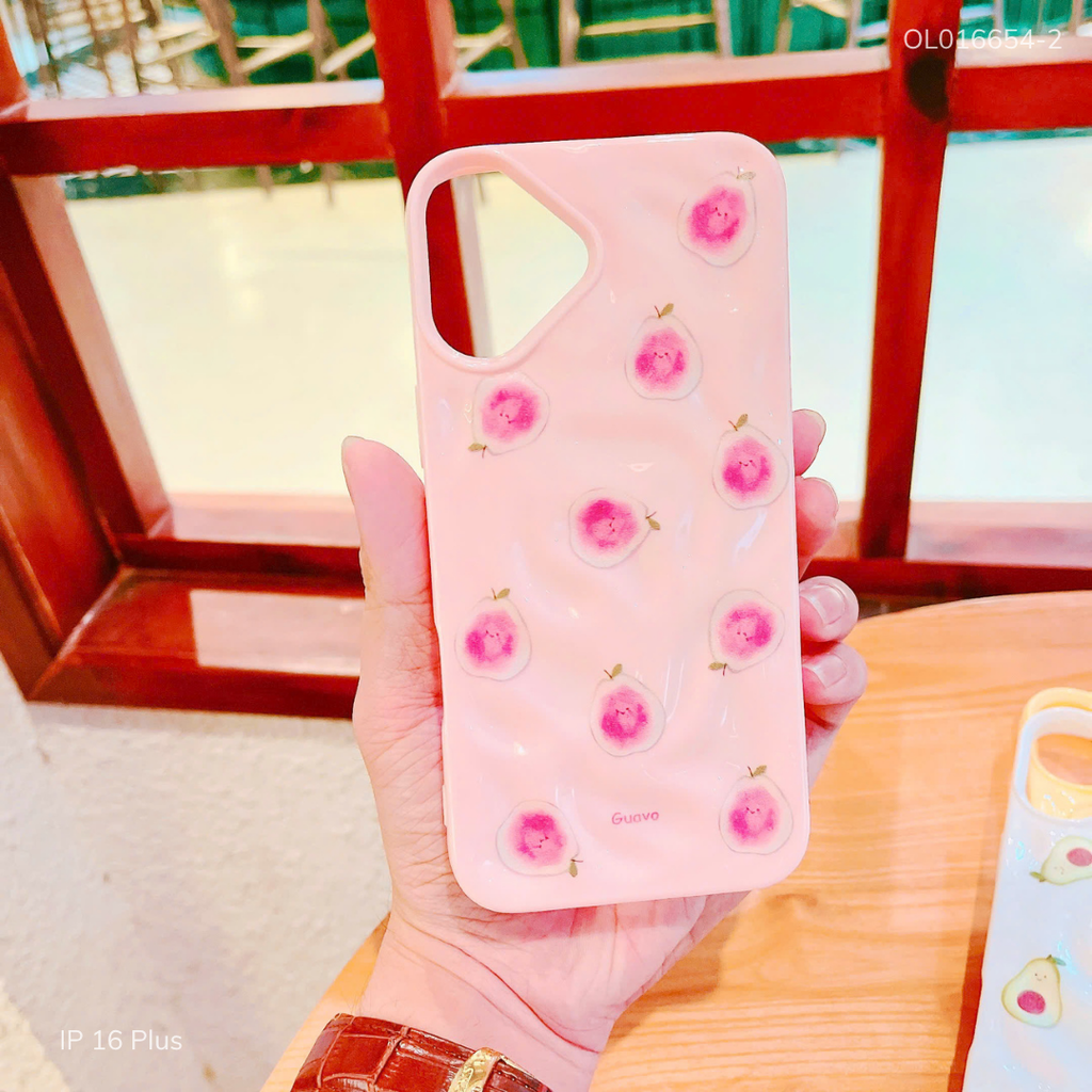 Ốp IP 16 Plus dẻo gồ ghề trái cây
