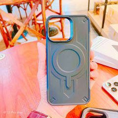 Ốp IP 11 Pro Max dẻo magsafe khiên bảo vệ