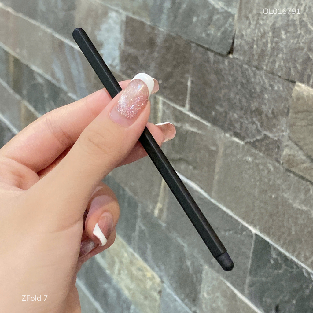 Ốp Zfold 7 Likgus lưng trong cứng viền cứng kèm bút