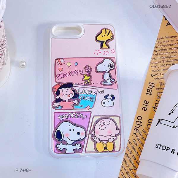 Ốp IP 7+/8+ dẻo trắng in Snoopys đóng khung