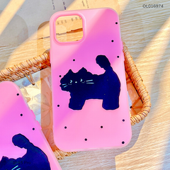 Ốp IP 15 Pro 2 lớp mèo đen chấm bi