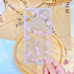Ốp IP 16 Plus dẻo trong Kitty nơ hồng