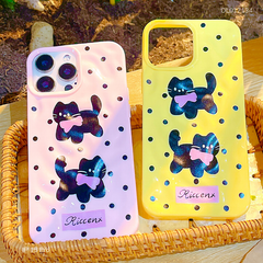 Ốp IP 15 Pro dẻo gồ ghề chấm bi 2 mèo đen Riccenx