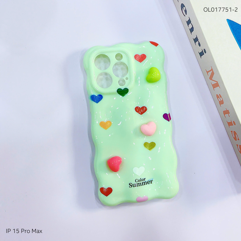 Ốp IP 15 Pro Max vân gồ ghề trái tim Color Summer kèm sticker tim