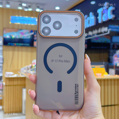 Ốp IP 17 Pro nhám magsafe mã vạch Syndee