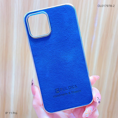 Ốp IP 11 Pro vân giả da Puloka viền xi dẻo
