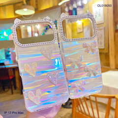 ** Ốp IP 17 Pro Max lưng thạch anh charm nổi viền Kitty đính đá