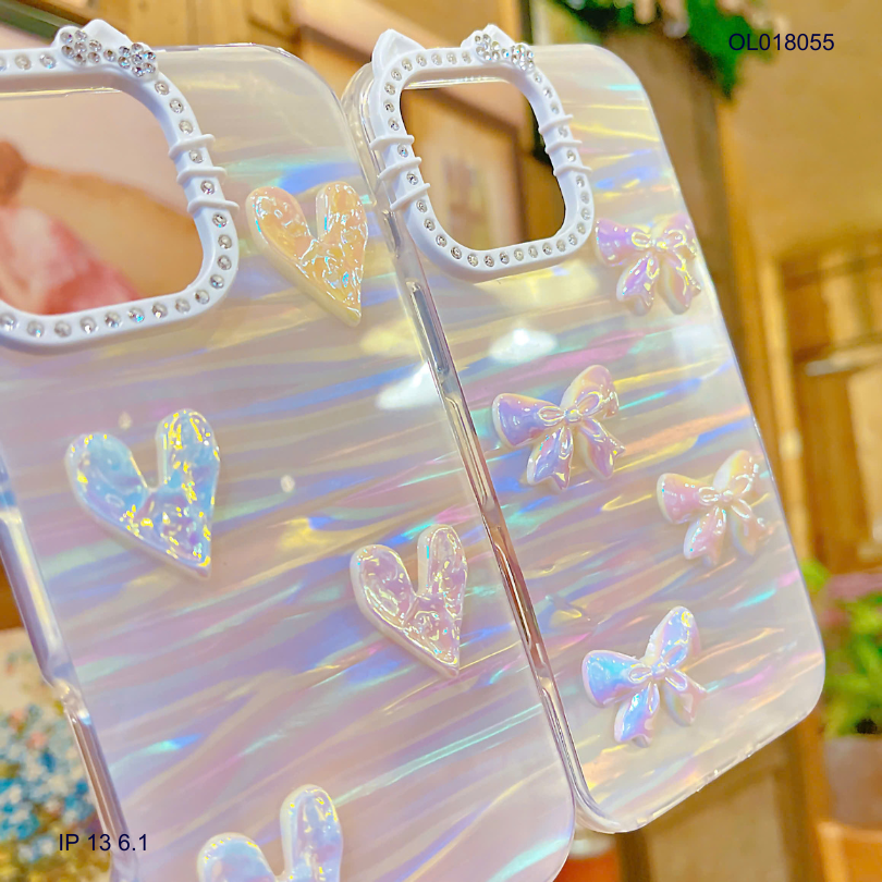 ** Ốp IP 13 6.1 lưng thạch anh charm nổi viền Kitty đính đá