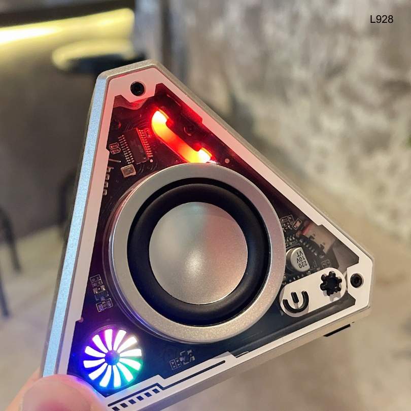 ** Loa Bluetooth Vivan VS22 Led RGB