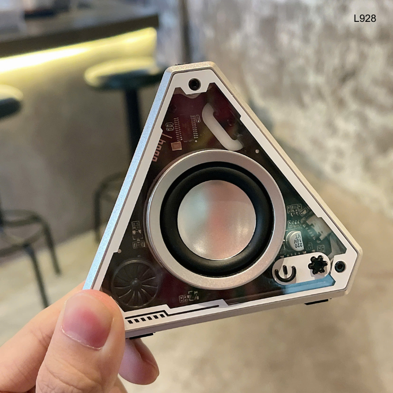 ** Loa Bluetooth Vivan VS22 Led RGB