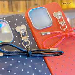 ỐP IP 15 6.1 vân sần chấm bi charm nơ dây