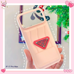 ** ỐP IP 17 Pro Max vân da phồng Prada