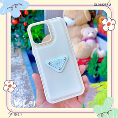 ** ỐP IP 15 6.1 vân da phồng Prada