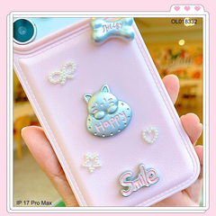 ** Ốp IP 17 Pro Max vân da phồng nền hồng charm nổi Mèo Happy