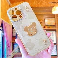 ** Ốp IP 13 Pro Max vân da nâu gấu bearbrick kèm dây đeo