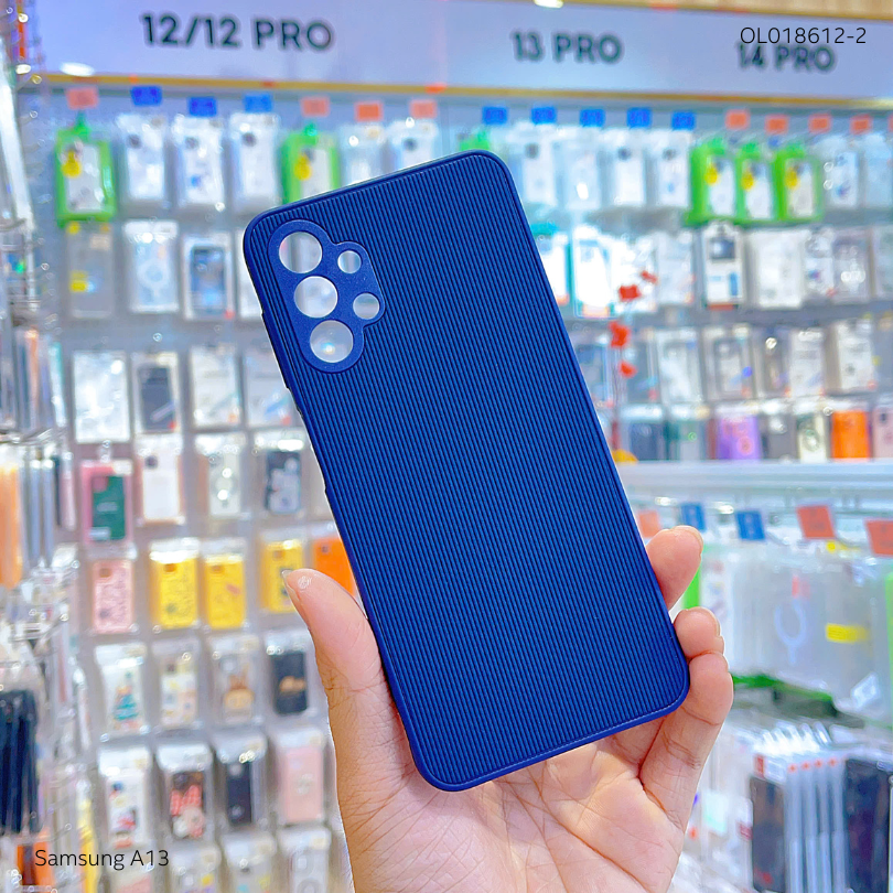 ** Ốp SS A13 sọc đứng trơn