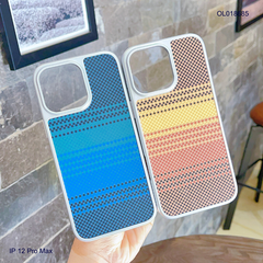 ** Ốp IP 12 Pro Max Likgus vân carbon viền dẻo xi bạc