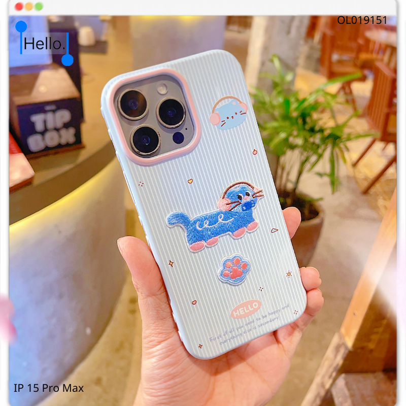Ốp IP 15 Pro Max dẻo viền tim