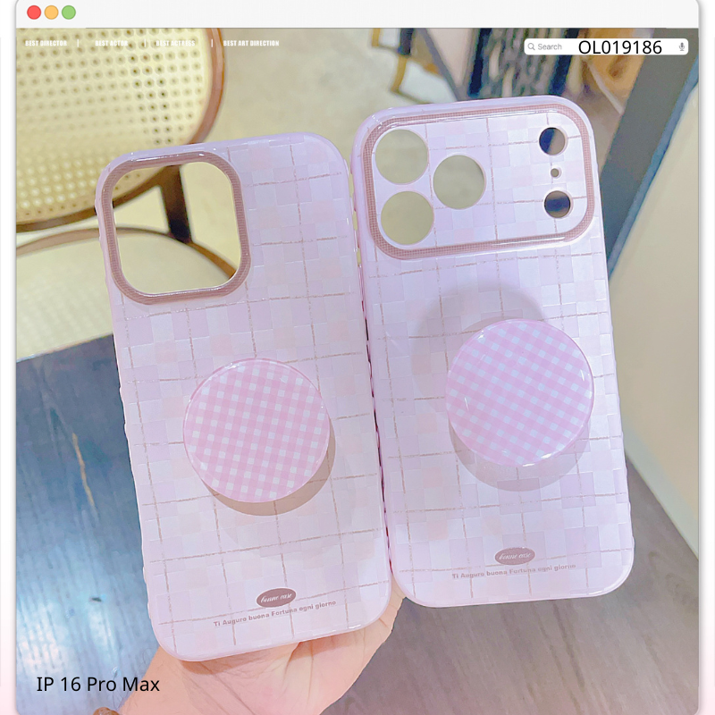 Ốp IP 16 Pro Max dẻo hồng kèm pop caro hồng