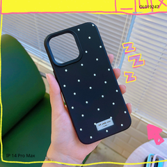 Ốp iPhone 14 Pro Max chấm bi màu