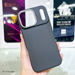 ** Ốp iPhone 17 Pro Max vân sần trơn camera bạc