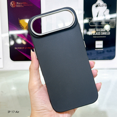 ** Ốp iPhone 17 Air vân sần trơn camera bạc