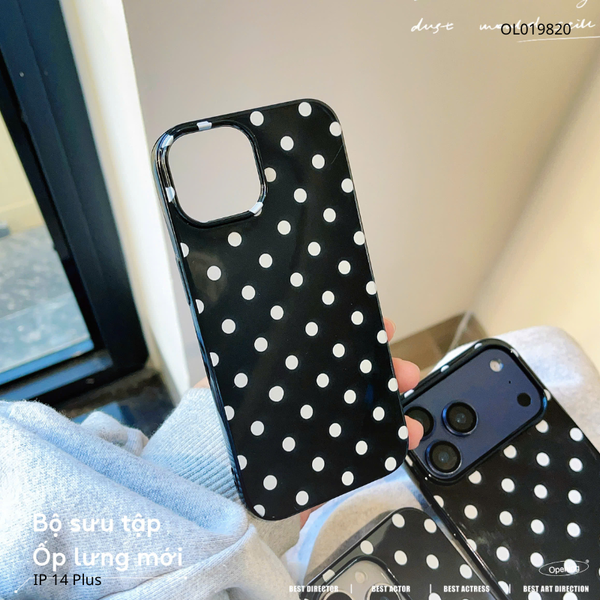Ốp iPhone 14 Plus dẻo đen chấm bi trắng