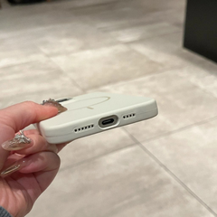 ** Ốp IP 15 Plus Silicon magsafe chống bẩn