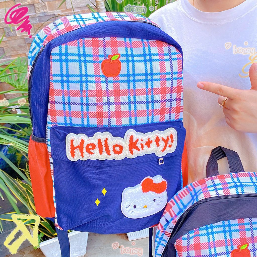 ** Balo Kitty kẻ ô