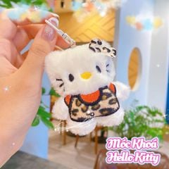 ** Móc khóa bông Kitty mặc áo xanh/beo