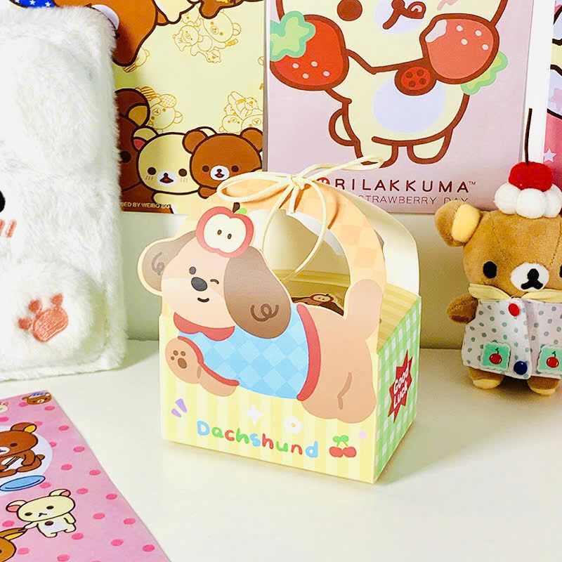 ** Hộp quà giấy kèm dây thắc nơ nhiều hình