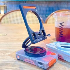 Loa Bluetooth Wekome D18 kèm giá đỡ