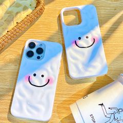 ** Ốp iPhone 15 Plus dẻo gồ ghề mặt cười nền trắng