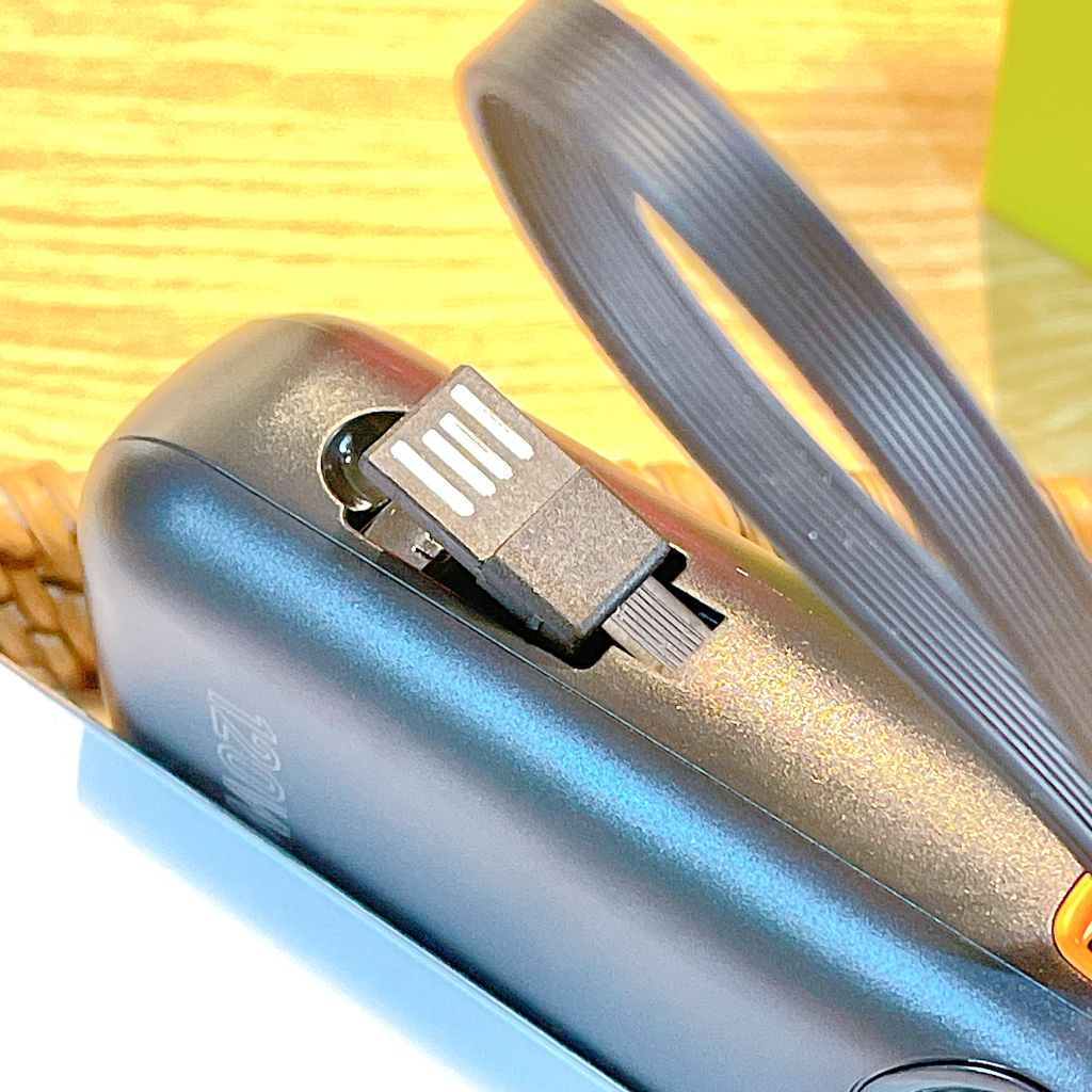 ** PDP mini kèm dây sạc 20.000mAh